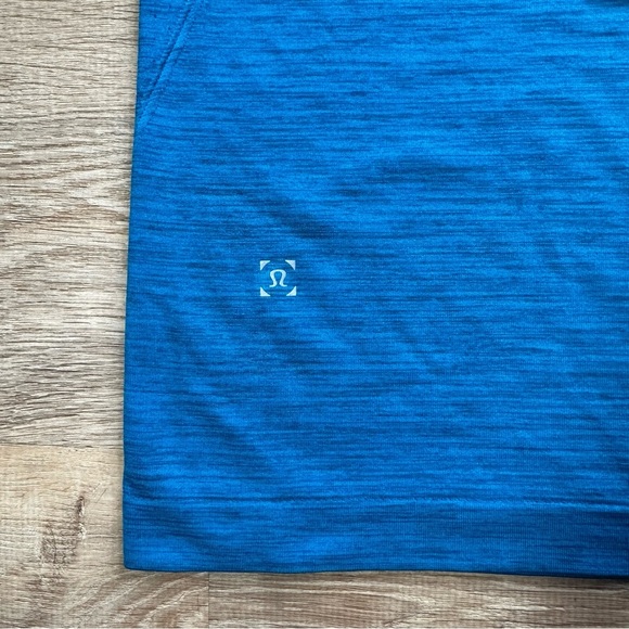 Lululemon Metal Vent Tech Short Sleeve Size XL
Poseidon / Amalfi Blue - Picture 4 of 7